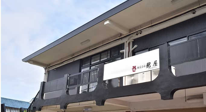 WHYイメージ1