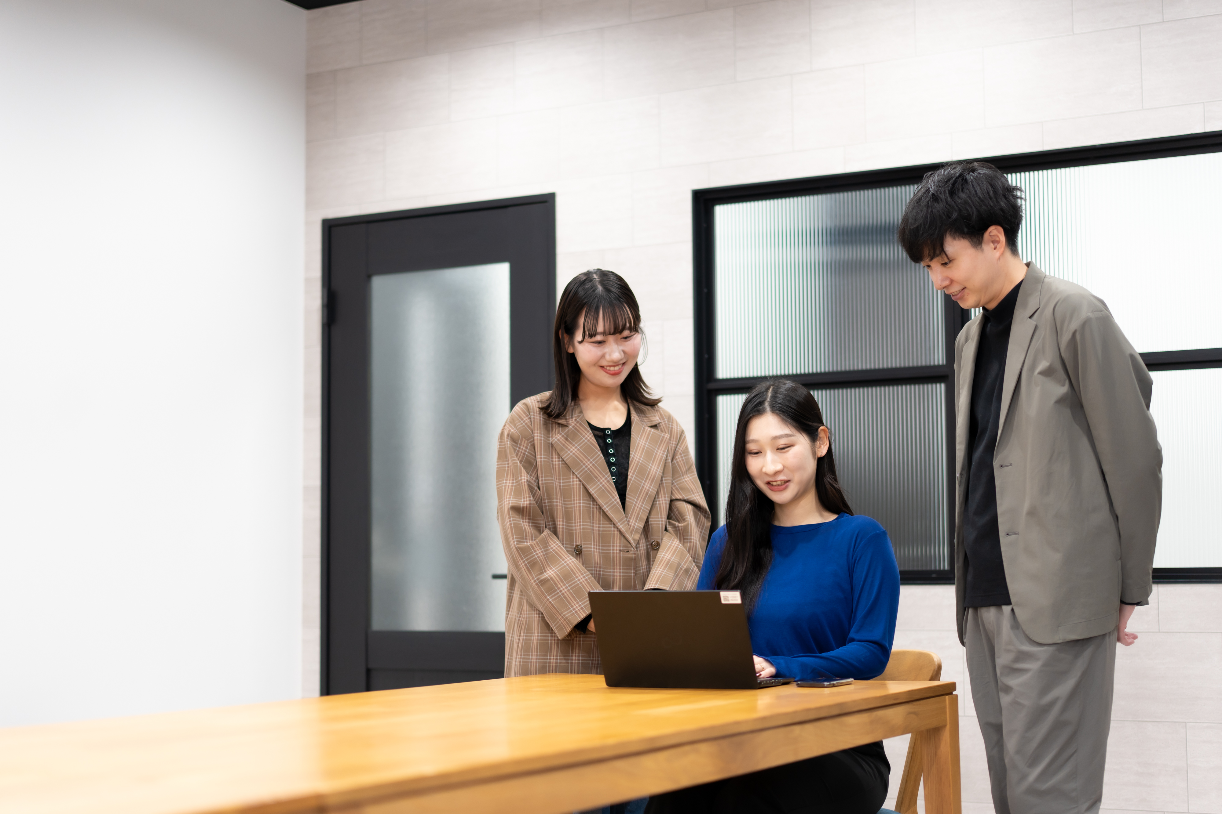 【28卒】新卒1～3年目登壇！会社説明会　※WEB開催 のイベント画像